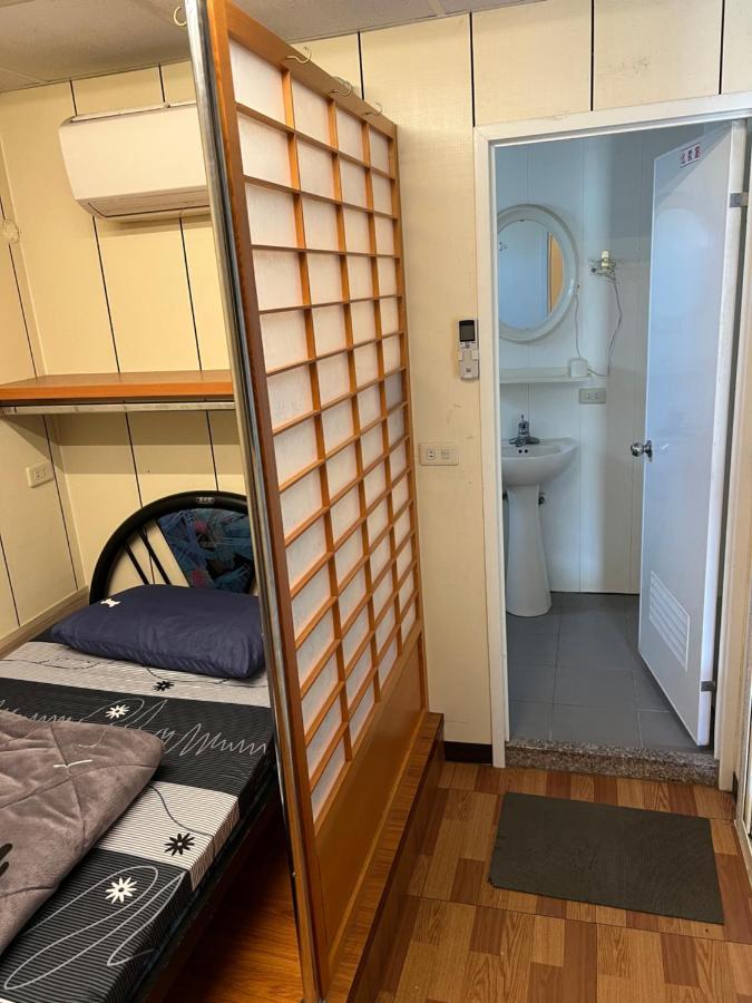 Komei Container Homestay Qingshui Exterior foto